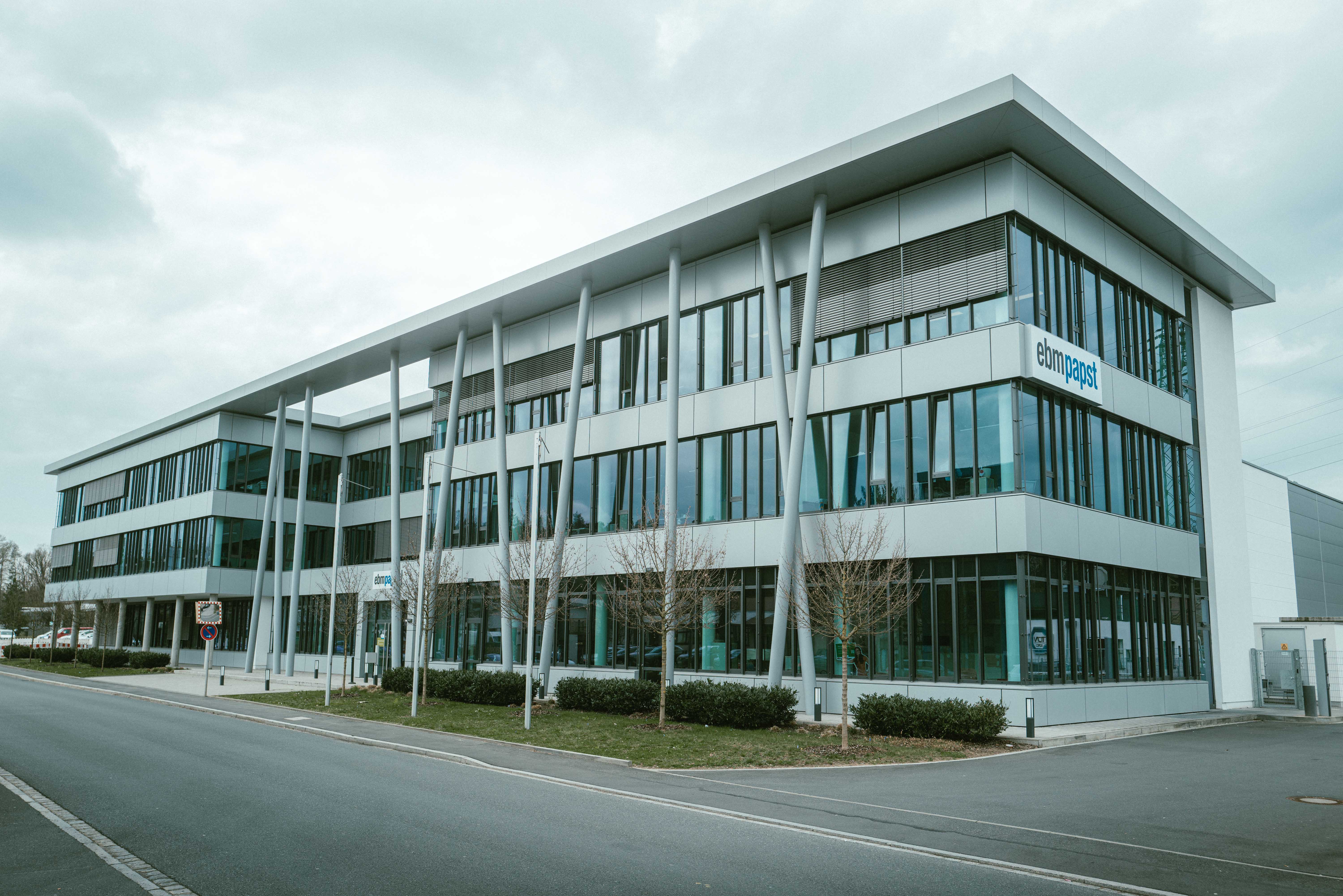 Siemens Agrees Industrial Drive Technology (IDT) Business of ebm-Papst