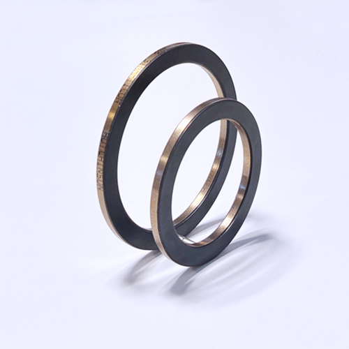 ± 0.02° Accuracy With Hutchinson Nonius Rings