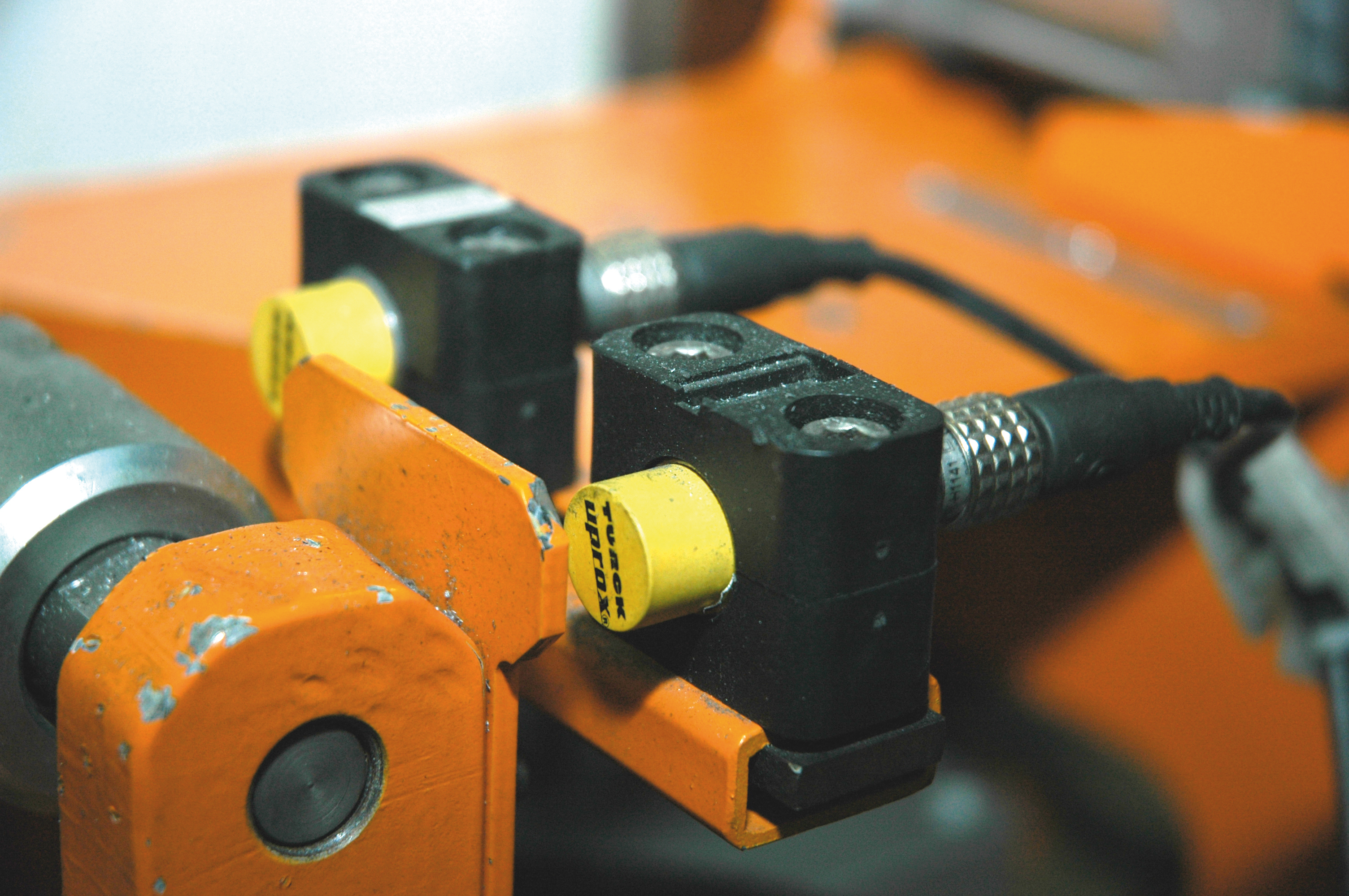 Sensors for precise welding and assembly processes