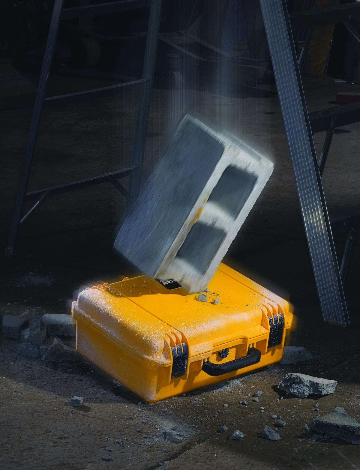 Cases And Lighting Systems