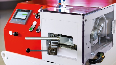 T Form UMR Forming Machines